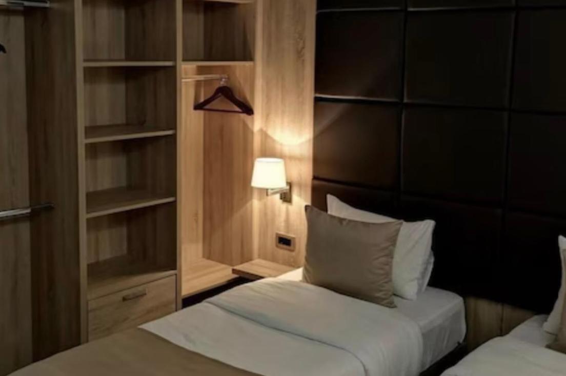 Hotel Garni Ideal بودغوريتْسا المظهر الخارجي الصورة