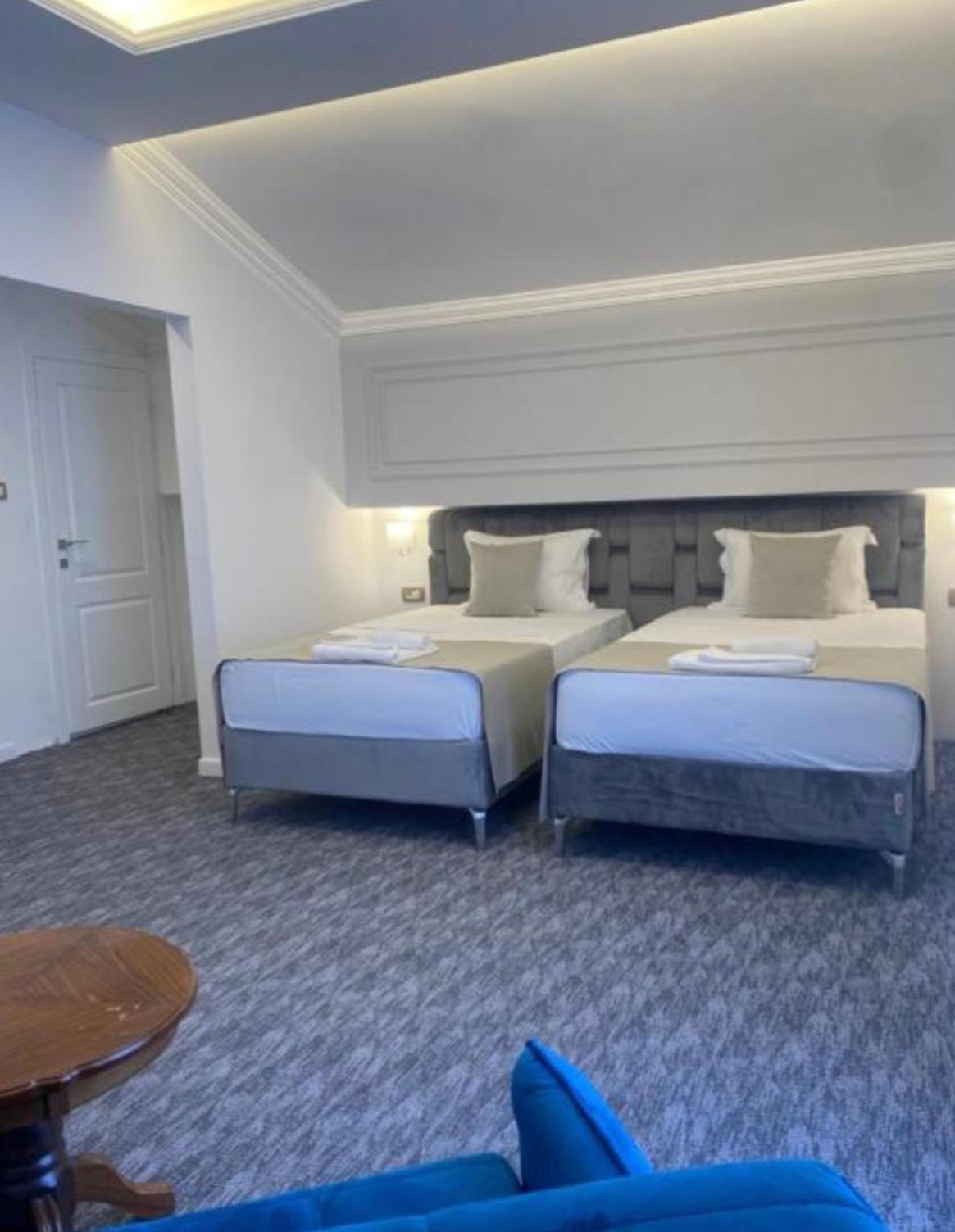 Hotel Garni Ideal بودغوريتْسا المظهر الخارجي الصورة