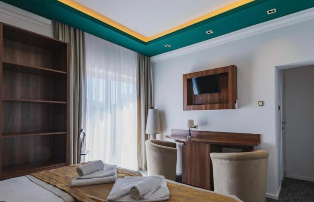 Hotel Garni Ideal بودغوريتْسا المظهر الخارجي الصورة